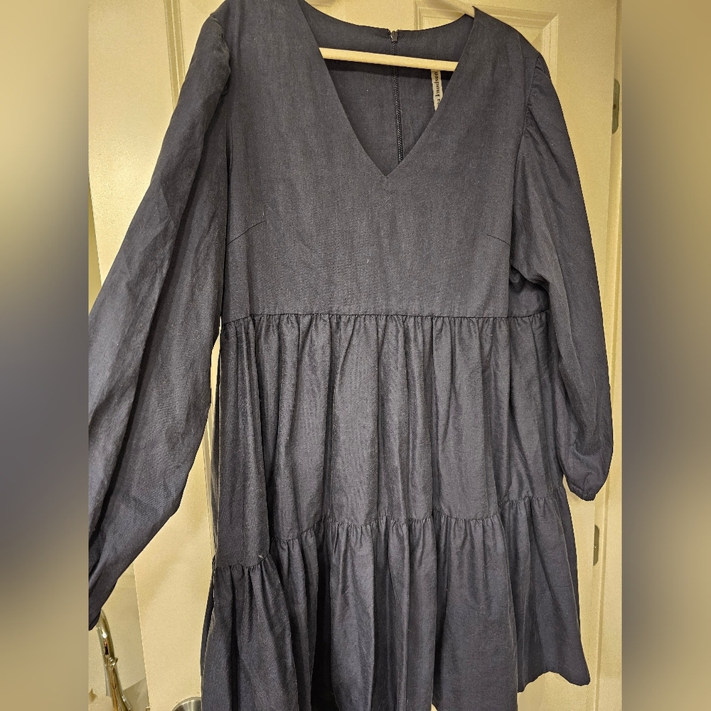 Emma knudsen Long-Sleeve Dress in Navy